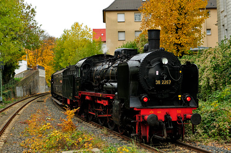 38 2267 lässt sich aus Solingen-Grünewald herausziehen