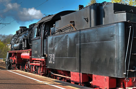 58 311 im Bahnhof Essen-Stelle Ost