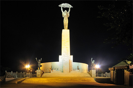 Freiheitsstatue auf dem Gellért Berg in Budapest