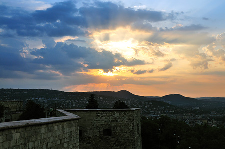 Budapest: Blick von der Zitadelle in den Sonnenuntergang