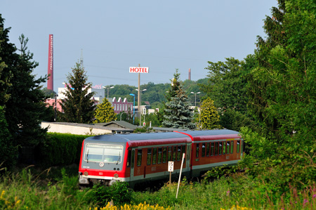 Remscheid Bökerhöhe, Bahndamm - Blick auf Jägerwald