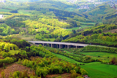 Luftbild Diepmannbachtal Brücke Remscheid A1