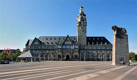 Rathaus Remscheid - in Frau Wilding ihm sein Block